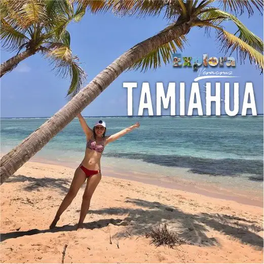 Turista disfrutando del sol y la arena en la hermosa Playa de Tamiahua, Veracruz.